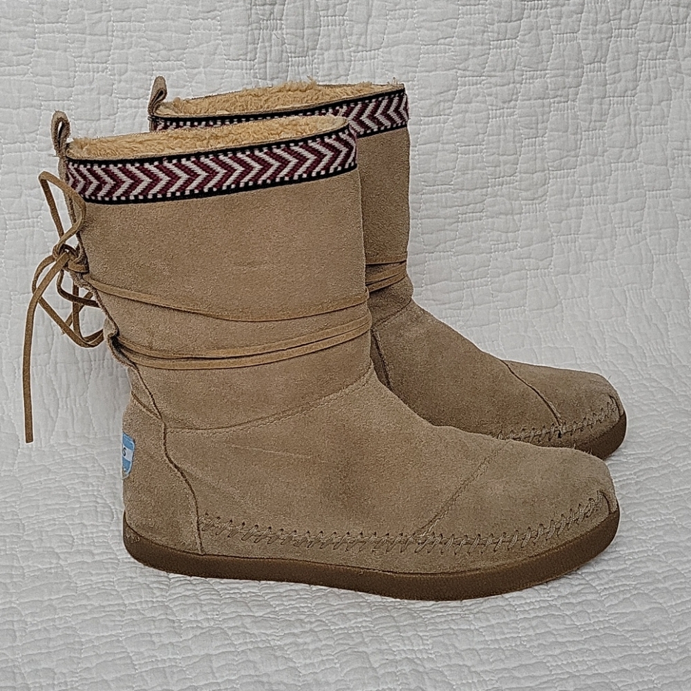 Toms Nepal Boots